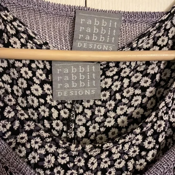 Rabbit Rabbit Rabbit Rayon flowered dress. Great for a wedding ! - Picture 2 of 2